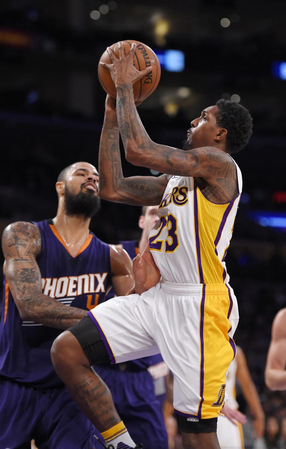 这不仅暴露 这不仅暴露